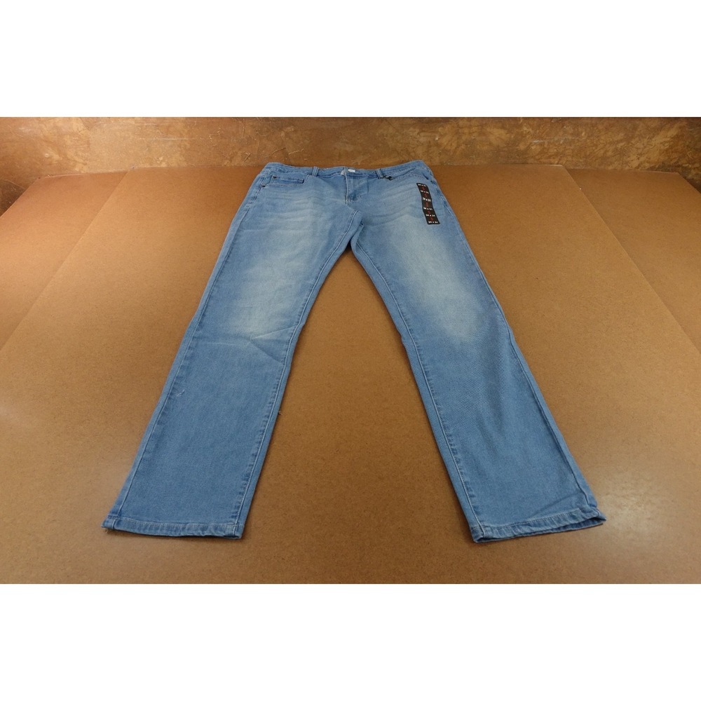 Blu Rock Mens Size 34 x 31 Light Wash Stretch Denim Straight Leg Flex Jeans NWT